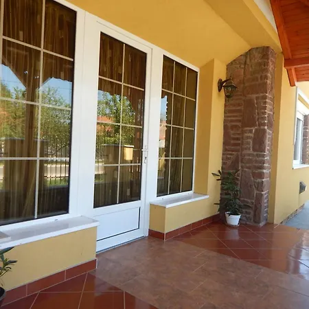 Апартаменты Ferenc Vendeghaza